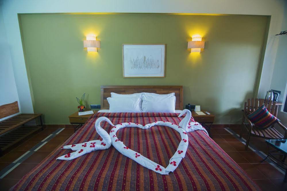Forest Glade Resorts Chithirapuram Ngoại thất bức ảnh